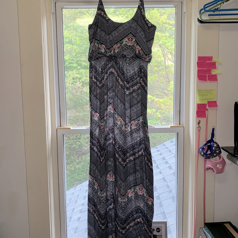 Women’s long dress